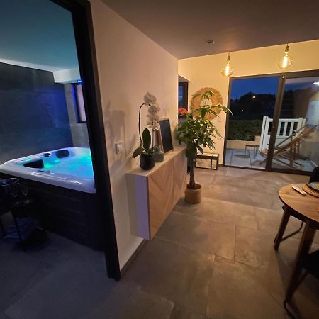 Spa & Vue Mer - Les O De Bandol Exterior photo